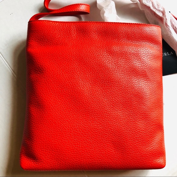 LAST ONE NWT Furla Leather Crossbody Price Firm - Picture 8 of 8
